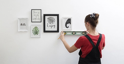 Bilder aufhängen ohne Nagel? Leinwand aufhängen ohne Bohren? Kein Problem!